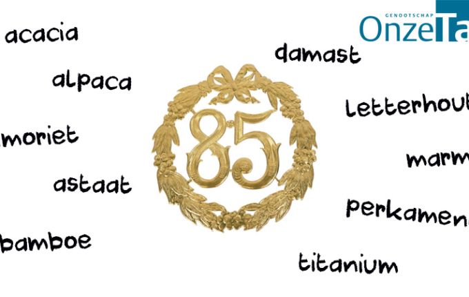 85-jarig jubileum van namen voorzien