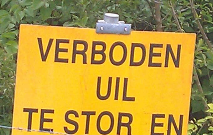 “Verboden uil te storen”